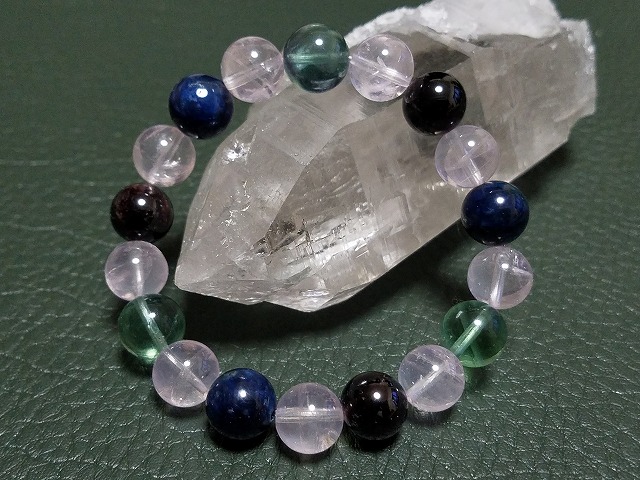 お勉強（ピンクレムリアン）