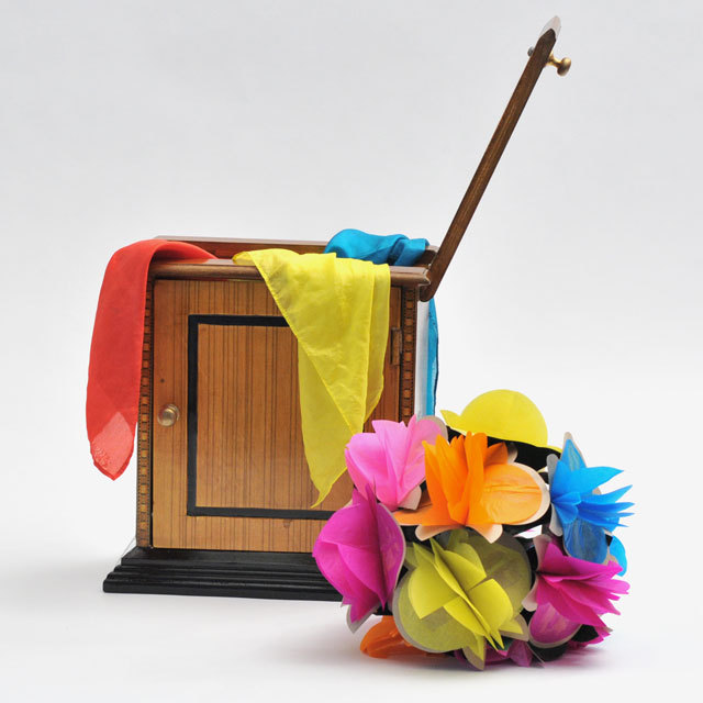 W5395 不思議な扉