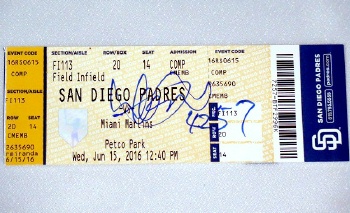 イチロー直筆サイン4257本書込み世界安打記録当日試合チケット