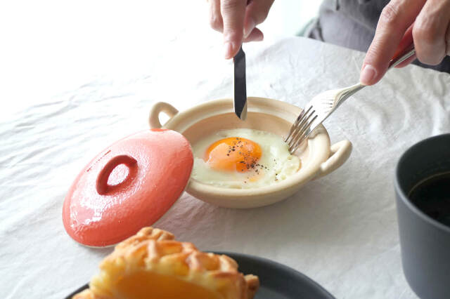 目玉焼き鍋 / true colors line / 瀬戸焼