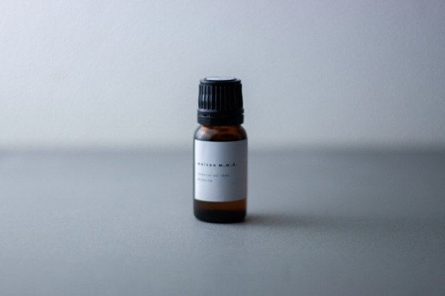 エッセンシャルアロマオイル / 白夜