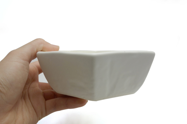 m.m.d. / 中鉢 / monochrome line