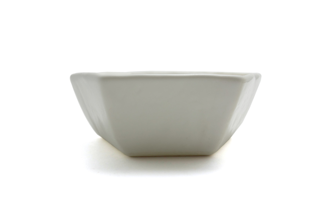 m.m.d. / 中鉢 / monochrome line