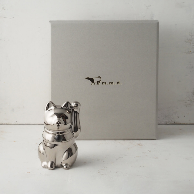 【セミオーダーできる招き猫】招き猫×天然石 Jeramic MANEKINEKO / プラチナ / 左手 / 1体 / ギフトボックス付き / 瀬戸焼