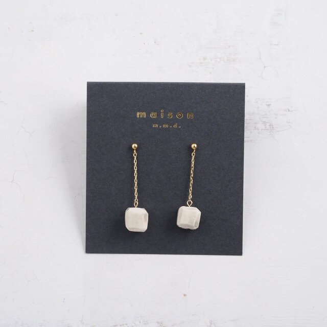 送料無料】 m.m.d. object line / 97.ピアス / セトえるアクセサリー