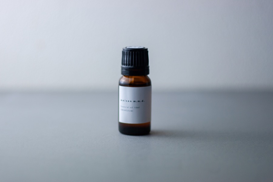 エッセンシャルアロマオイル / 朧月