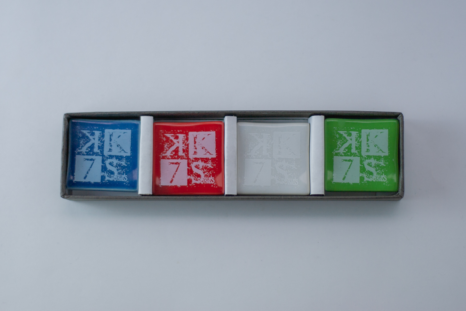 m.m.d. / 箸置き4個セット / 劇場アニメーション「K SEVEN STORIES」コラボ