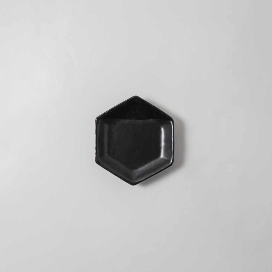 六角豆皿 / ブラック / monochrome line / 瀬戸焼