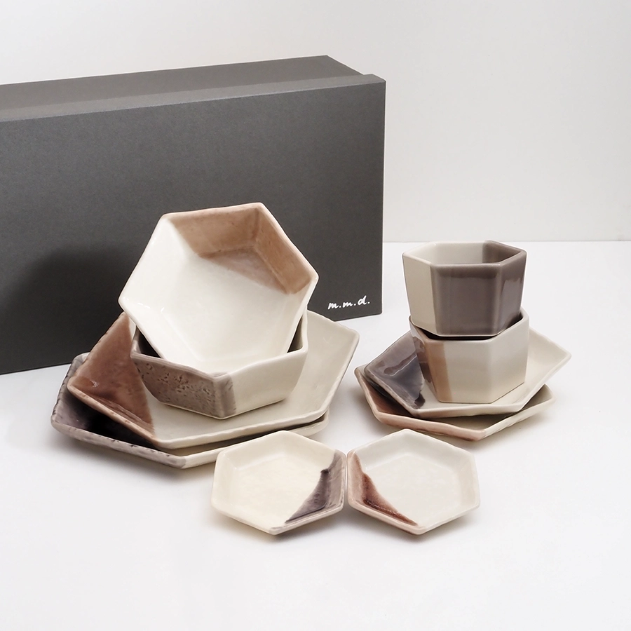 「六角形の安定と調和、永く続くという想いをこめて」取皿・中鉢・マルチカップ・パンプレート・六角豆皿ペアセット / marriage colors line / ギフトボックス＆熨斗付き / 瀬戸焼