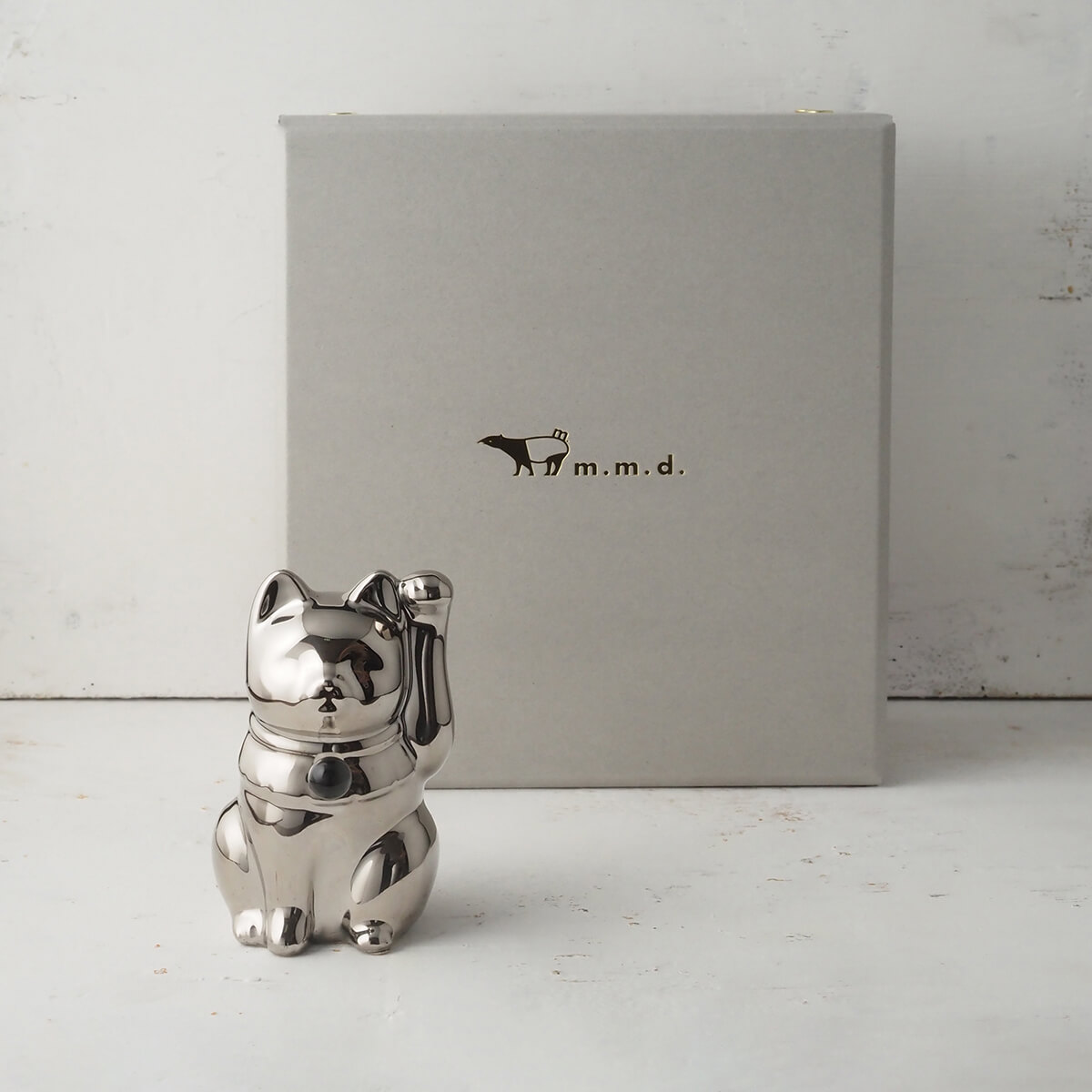 【セミオーダーできる招き猫】招き猫×天然石 Jeramic MANEKINEKO "Genuine Platinum" / 左手 / 1体 / ギフトラッピング付き / 瀬戸焼