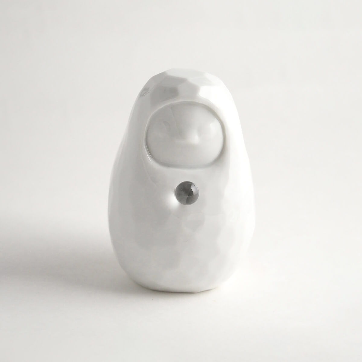 12月中旬より順次配送【だるま×天然石】Jeramic DARUMA / 白 / 1体 / ギフトボックス付き / 瀬戸焼