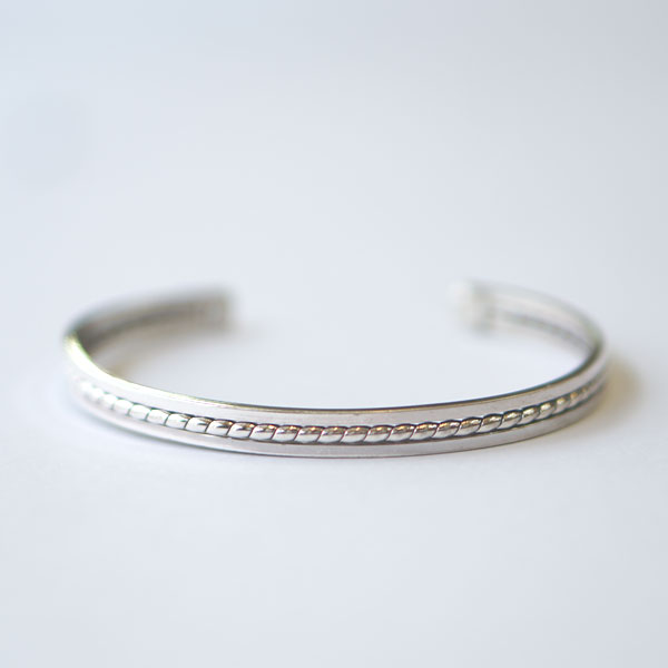 ファーストアメリカントレーダー FIRST AMERICAN TRADERS スターリングシルバー ブレスレット バングル シルバー925 『K TYPE』