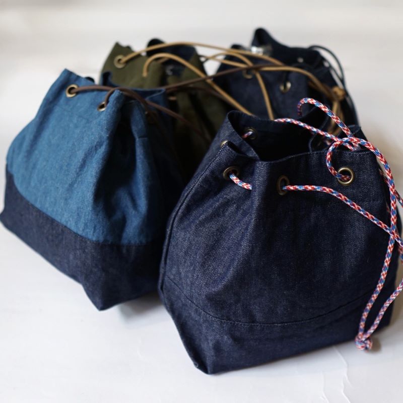 ハッピーキャンパー HAPPY CAMPER リバーシブル 巾着バッグ パラコードストラップ