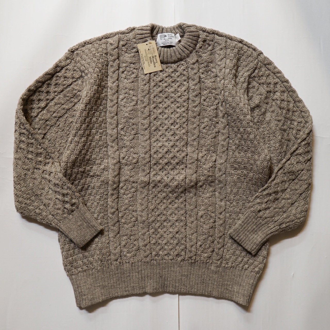 Kerry Woollen Mills ケリーウォーレンミルズ アラン Aran Cable Crew Neck Sweater Relax　アイルランド製 Oatmeal