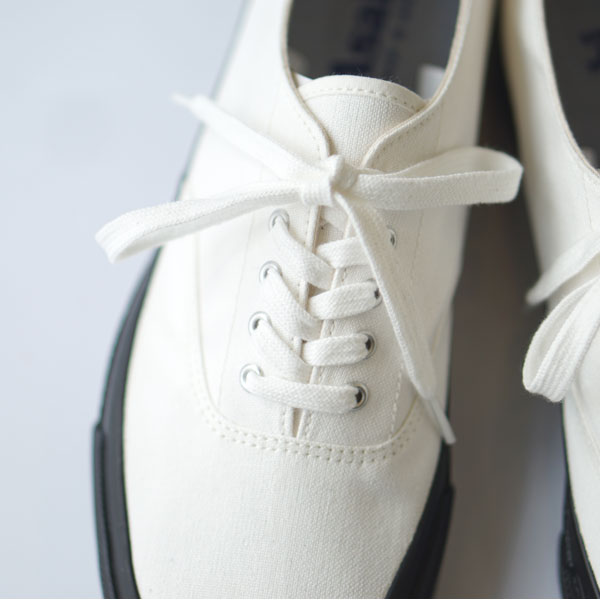 mative ホワイト デッキシューズ デッキシューズ L011/M014/041 WHITE／Asahi（アサヒ）｜愛着を