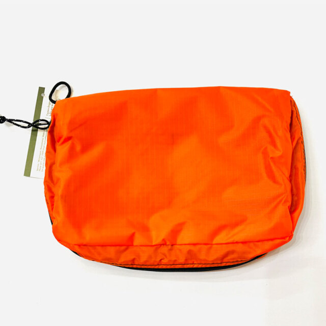 EQUINOX Monarch Travel Bag 赤 Monarch Travel Bag – Equinox