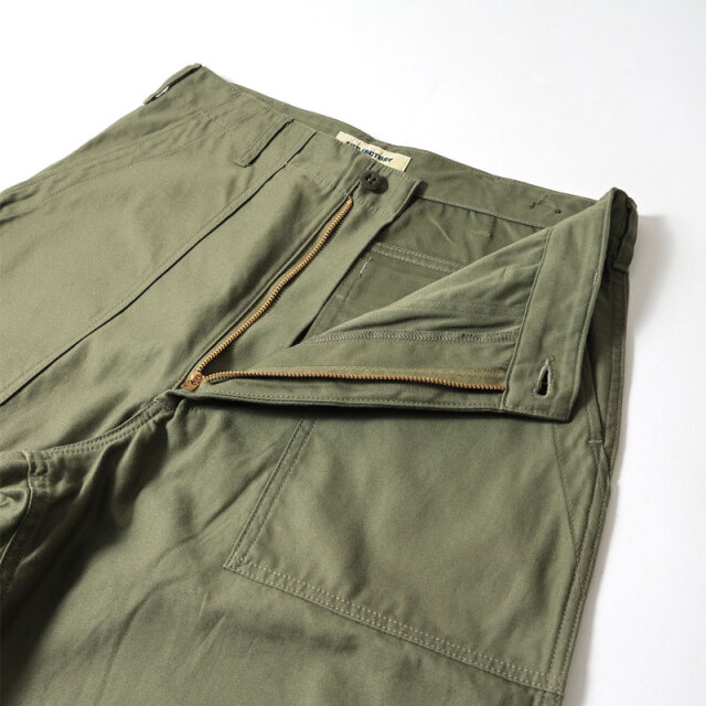 FOB FACTORYベイカーパンツ2カーキ（ベージュ） FOB FACTORY Factory エフオービーファクトリー BAKER PANTS