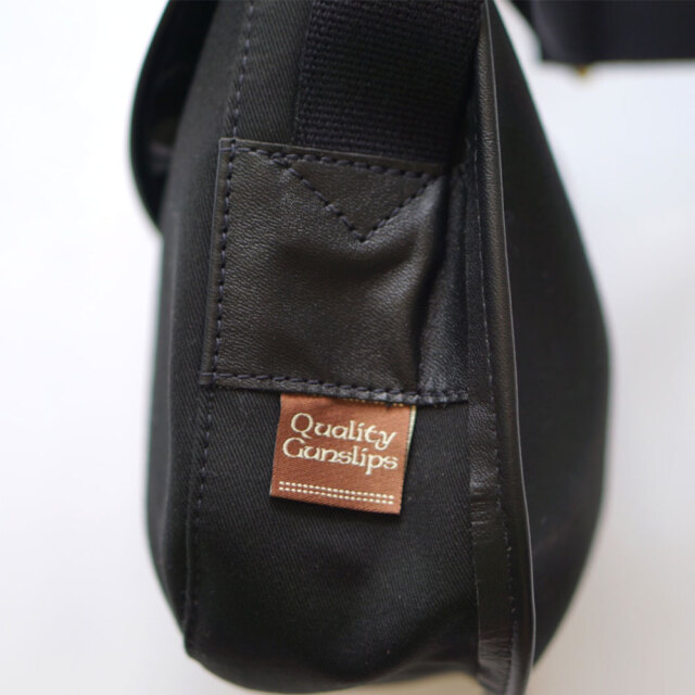 クオリティ ガンスリップ Quality Gunslips ショルダーバッグ