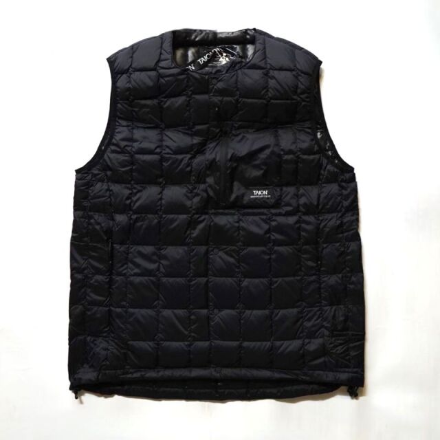タイオン TAION MOUNTAIN LINE マウンテン クルーネック ライトダウンベスト UNISEX Black