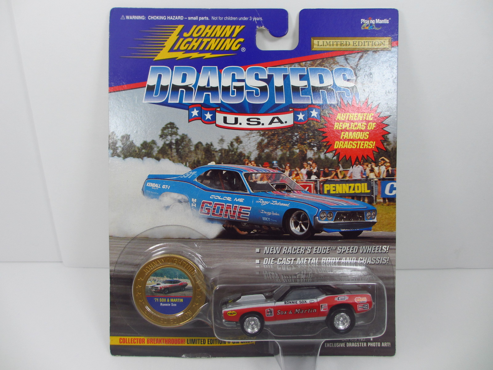 1/64  Johnny Lightning　 Sox & Martin 1971 CUDA 64-13-100