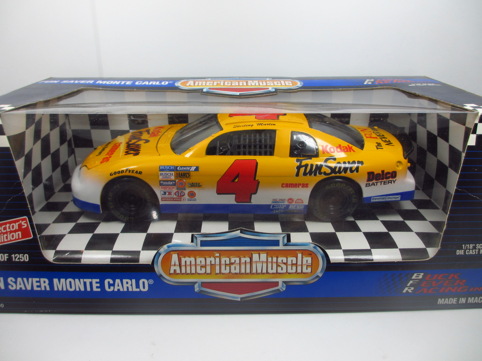 1/18  #4 STERLING MARLIN　 KODAK 　MONTE CARLO　18-110　