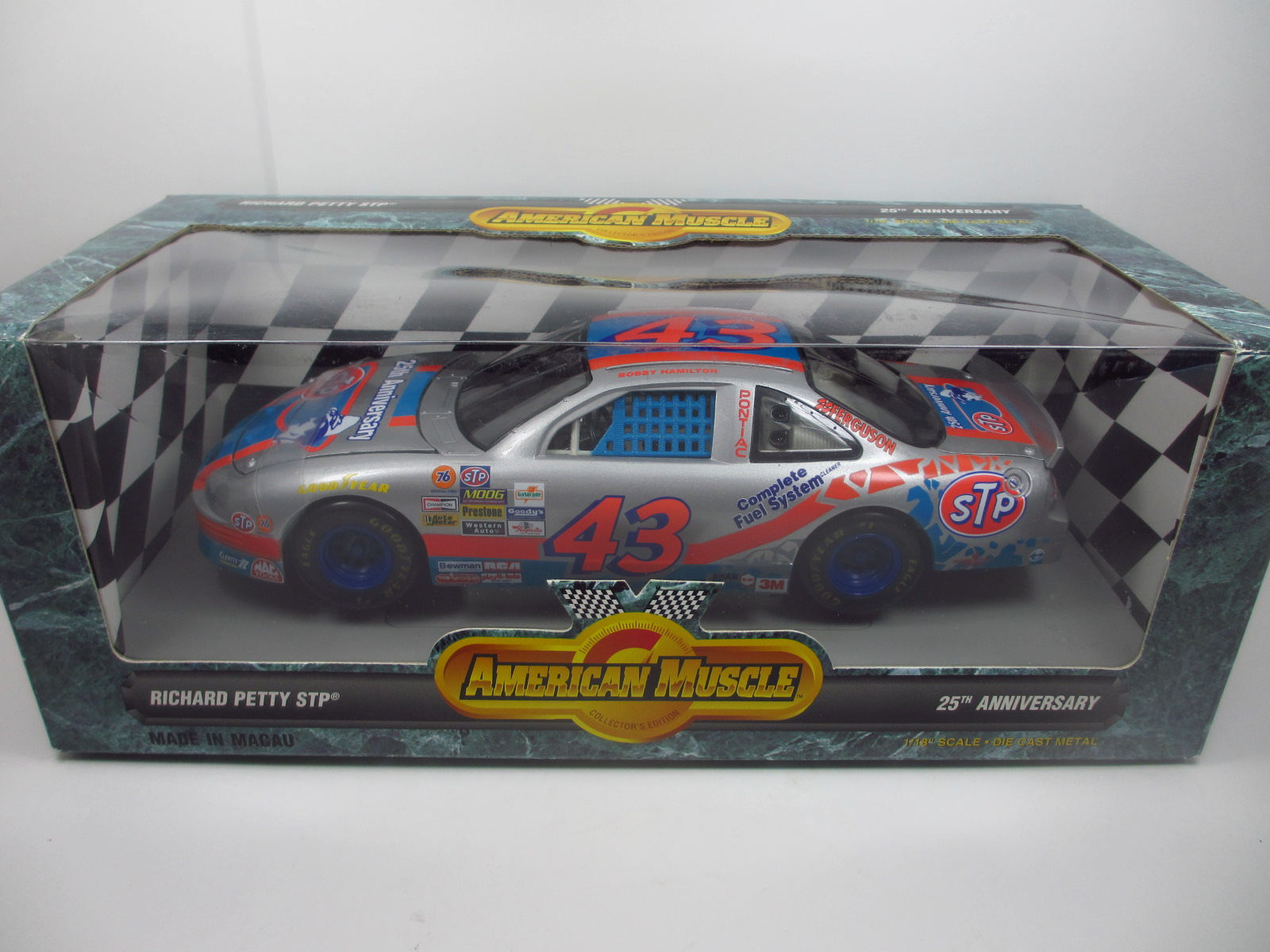 1/18  #43 STP RICHARD PETTY  Pontiac  1996 　25ｔｈ　 18-112