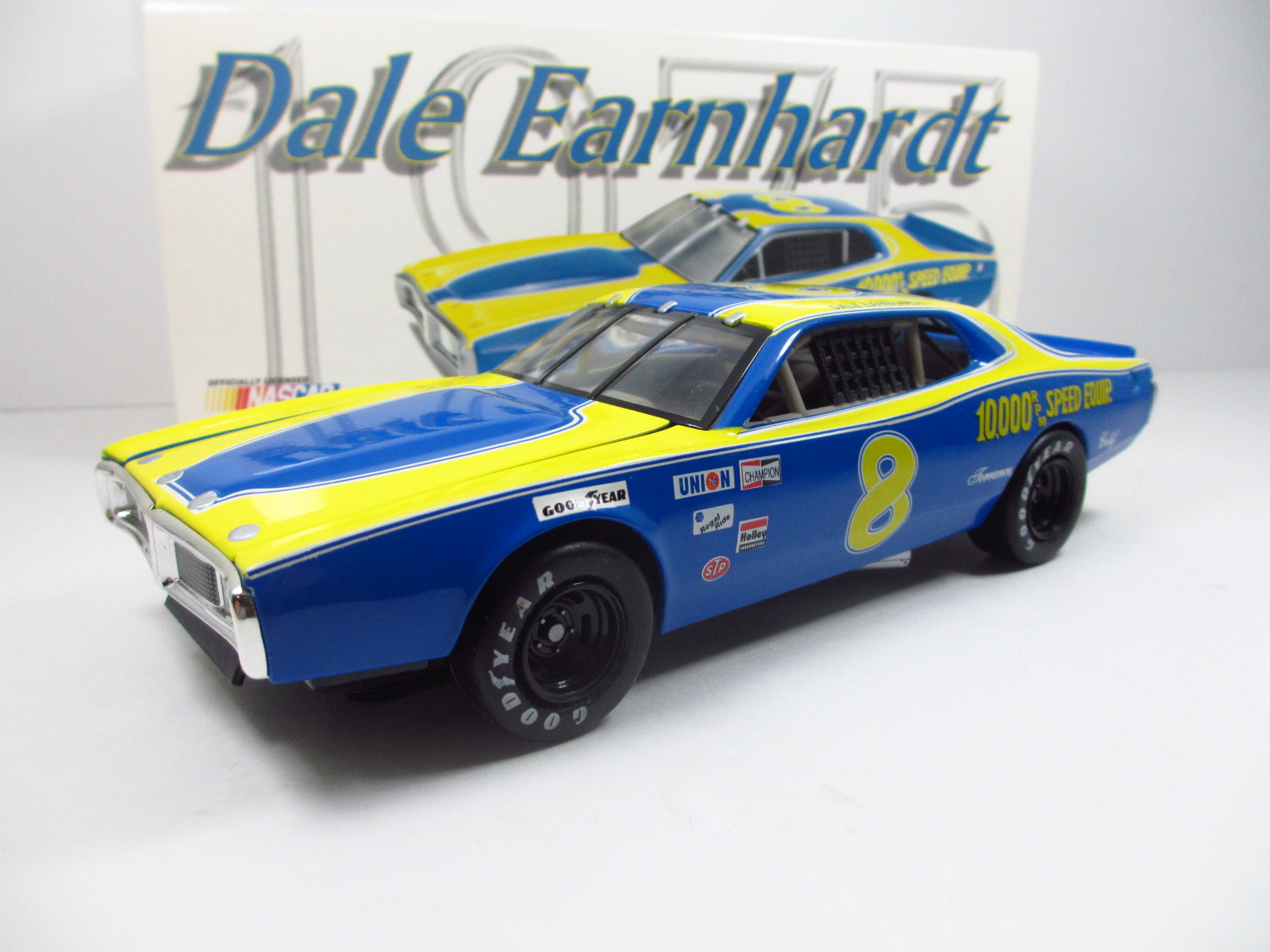 1/24 ACTION  #8　Dale Earnhardt 　RPM　1975 DODGE CHARGER 　24-55