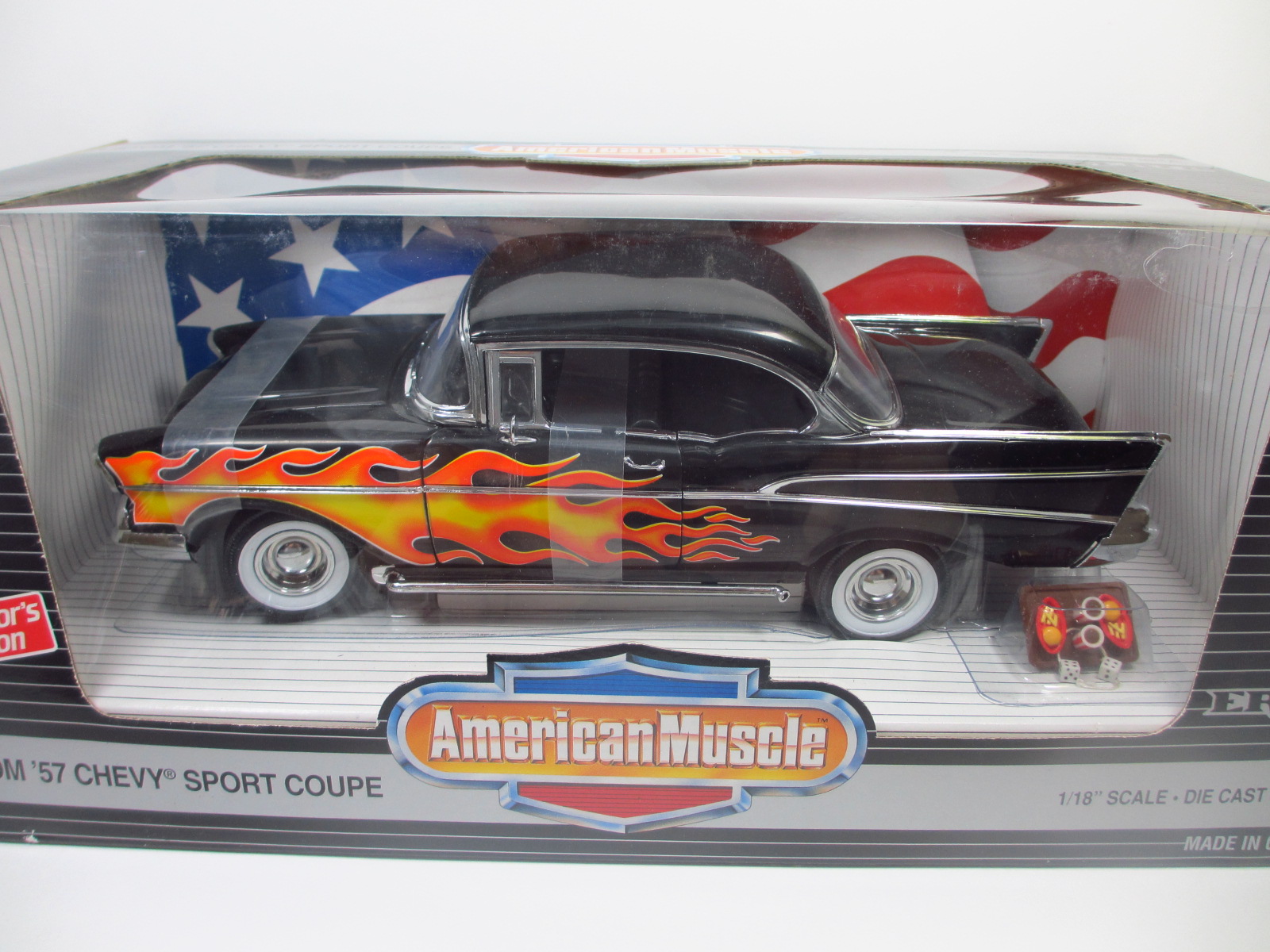 1/18  ERTL  1957 Chevy  Coupe Frames　　18-117