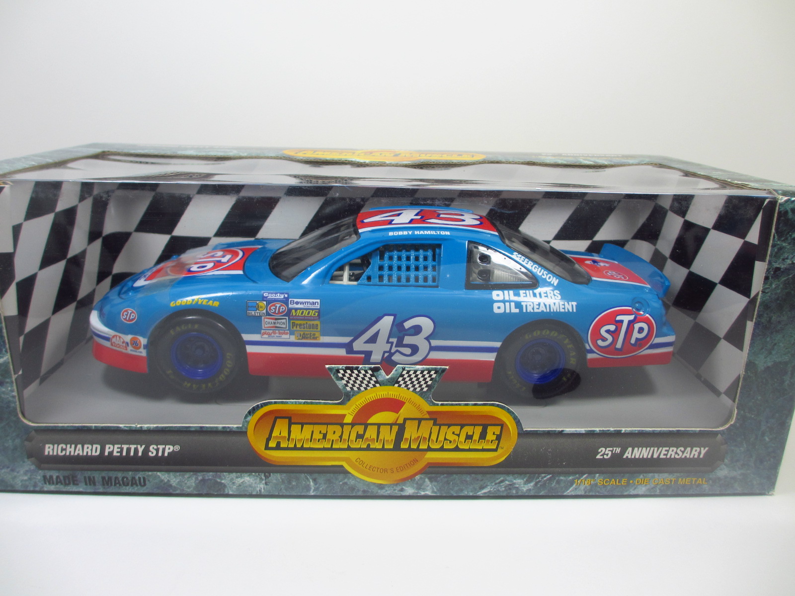 1/18  #43 STP RICHARD PETTY  Pontiac  1996 　BOBBY HAMILTON  18-133
