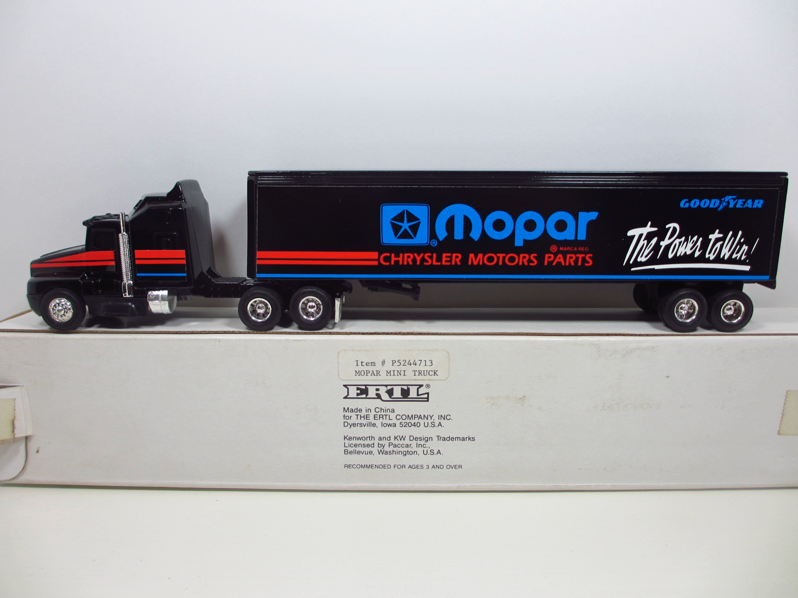 1/64　 ERTL　MOPAR　　W/TRAILER 　64-36