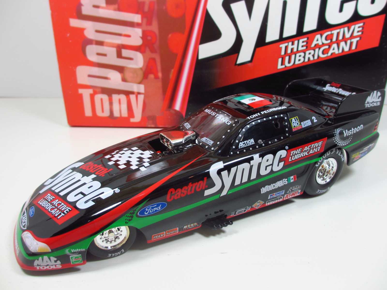 1/24 ACTION　 1998　Tony Pedregon  Castrol Syntec FUNNY CAR  24-95
