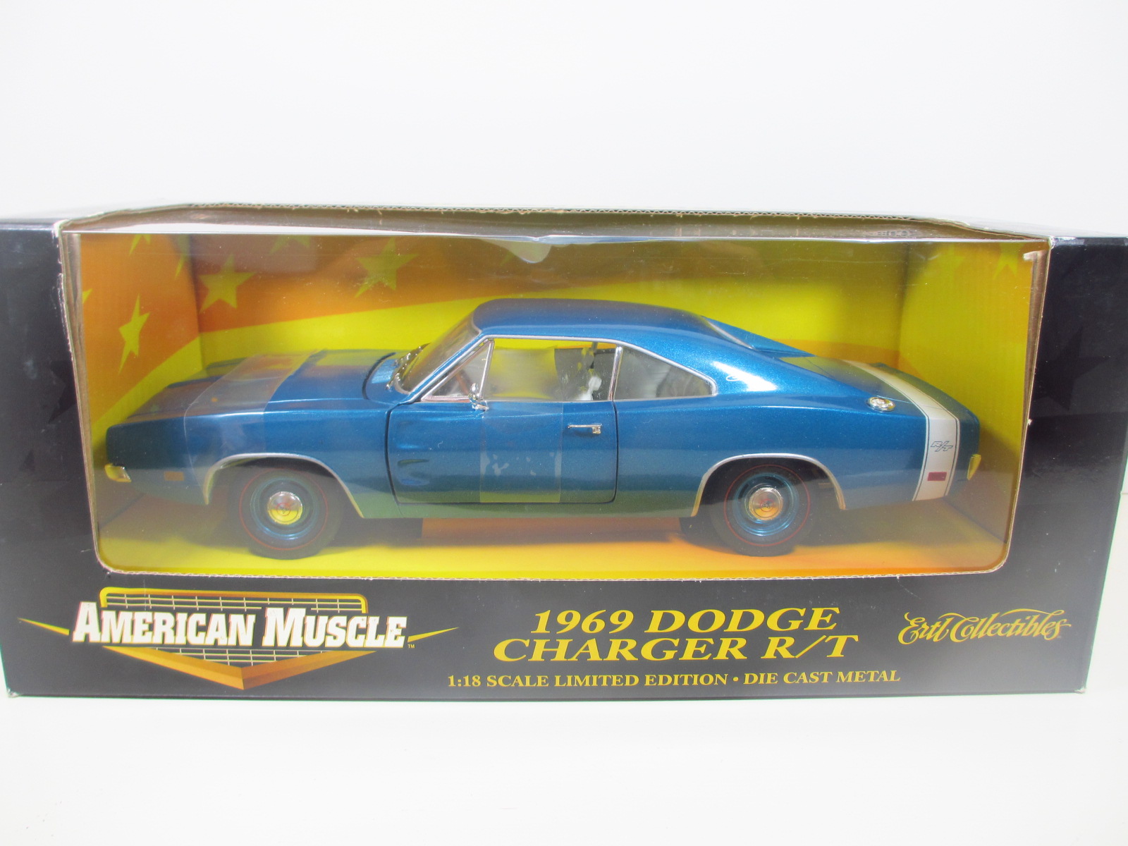 1/18  ERTL　1969 Dodge Charger R/T 　ダッチ　チャージャー　ブルー　18-161