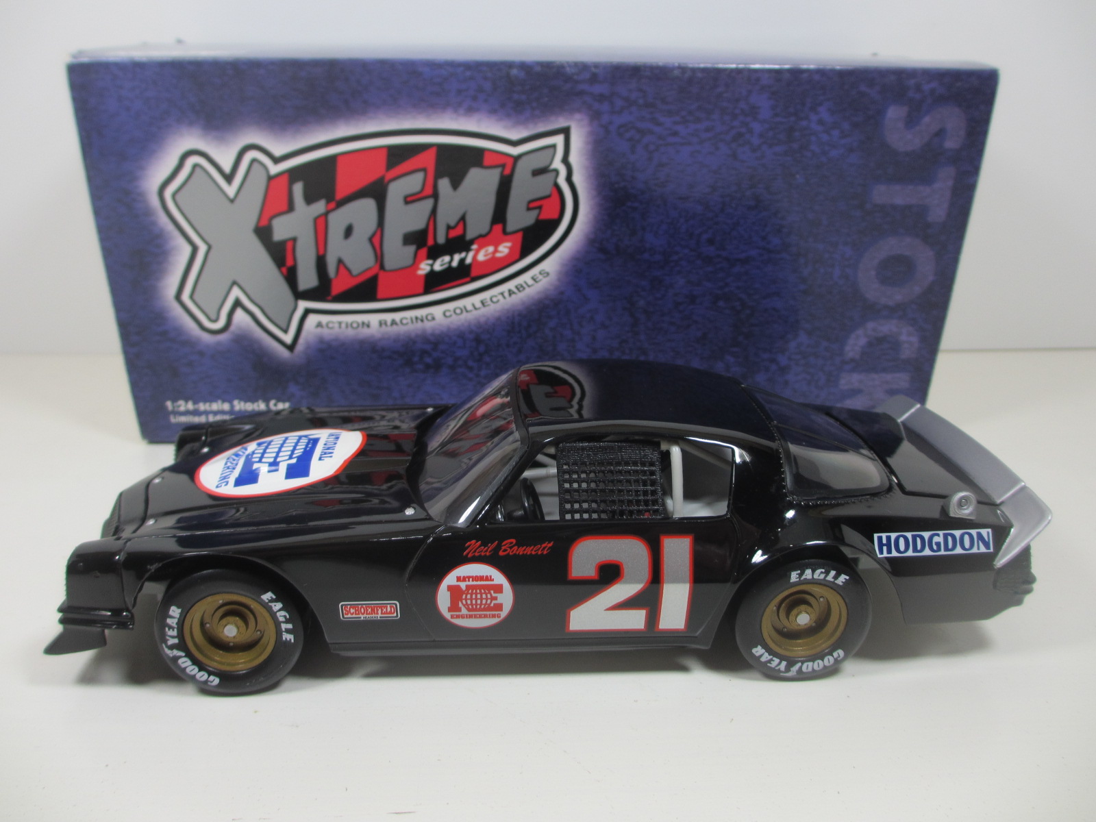 1/24 ACTION  #21 NEIL BONNETT  1981 HODGDON CAMARO 　カマロ　 24-118