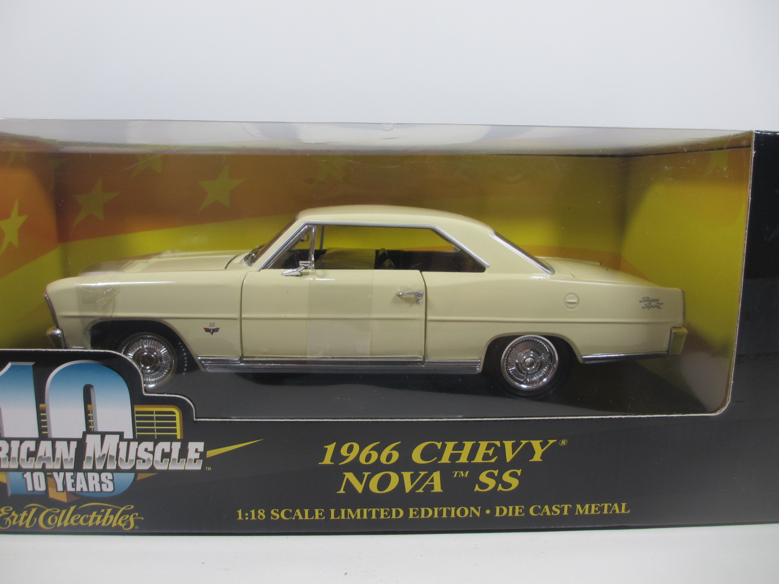 1/18 ERTL　 1966 Chevy Nova SS　ノバ　　18-180