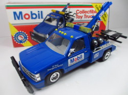 1/24　 Mobile　OIL　1995　Tow Truck 　ot-4