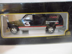 1/25　　1997　Dale Earnhardt #3 Goodwrench Suburban　サバーバン　24-85