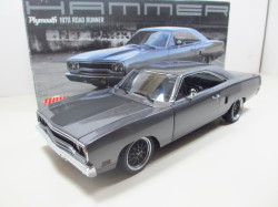 1/18  GMP  1970 Plymouth Road Runner  HAMMER  18-150