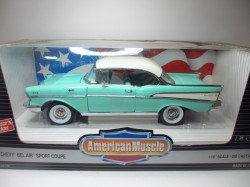 1/18　 Ertl  1957  Chevrolet Bel Air Hardtop /　シボレー　ベルエア　ハードトップ　18-203