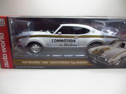 1/18  AUTOWORLD　 1969 Hurst Oldsmobile 455　ハースト　オールズ　モービル 18-213