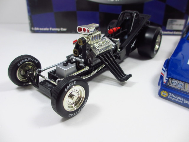 1/24 Raymond Beadle 1979 Plymouth Arrow Blue Max Funny Car