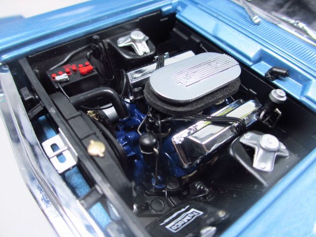 1/18 GMP 1967 Ford Fairlane 500 Blue