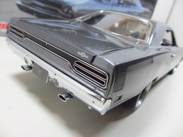 1/18 GMP 1970 Plymouth Road Runner HAMMER
