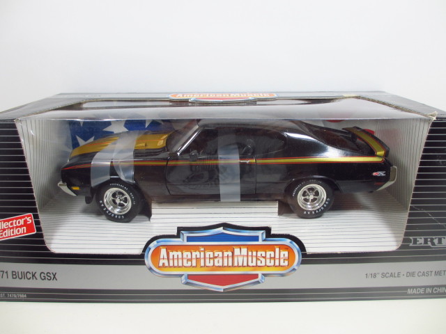 1/18 ERTLアメリカンマッスル1971 BUICK GSX