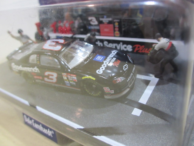 1/64 WINNER'S CIRCLE DALE EARNHARDT GM Goodwrench ジオラマ