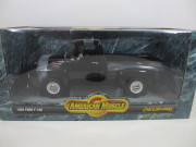 1/18 ERTL　 1956 Ford F-100 Pick-Up 　ブラック　　18-184