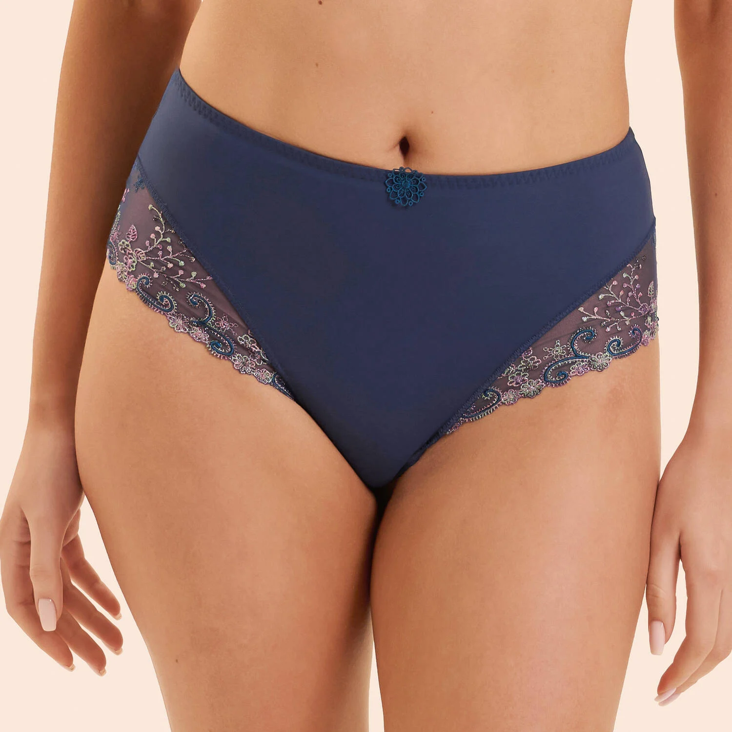 新色　Simone Perele　シモーヌ ペレール　DELICE  ハイウエストショーツ