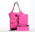 ニューヨーク発！セブンエイエム・アンファン　バルセロナ　マザーズバッグ　おむつ替えシート+小物入れ付き　ネオンピンク