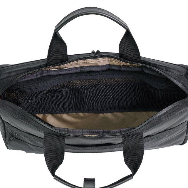 【美品】マンハッタンパッセージ エスト カモフラージュ　バッグ MANNHATTANN PASSAGE マンハッタンパッセージ #5585 B5