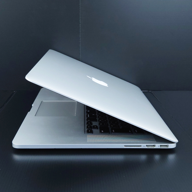 2015 MacBook 12 インチ USキーボード [やや訳あり]