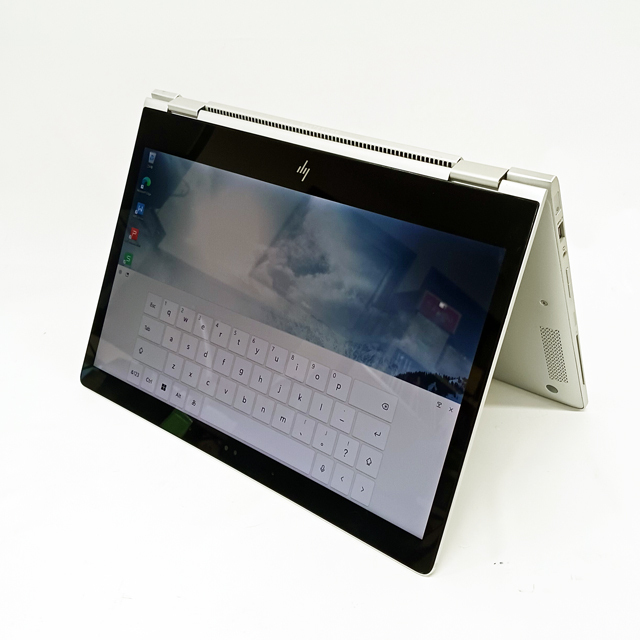 優良品》2023モデル！第12世代上級ハイスペック！dynabook G83 独得
